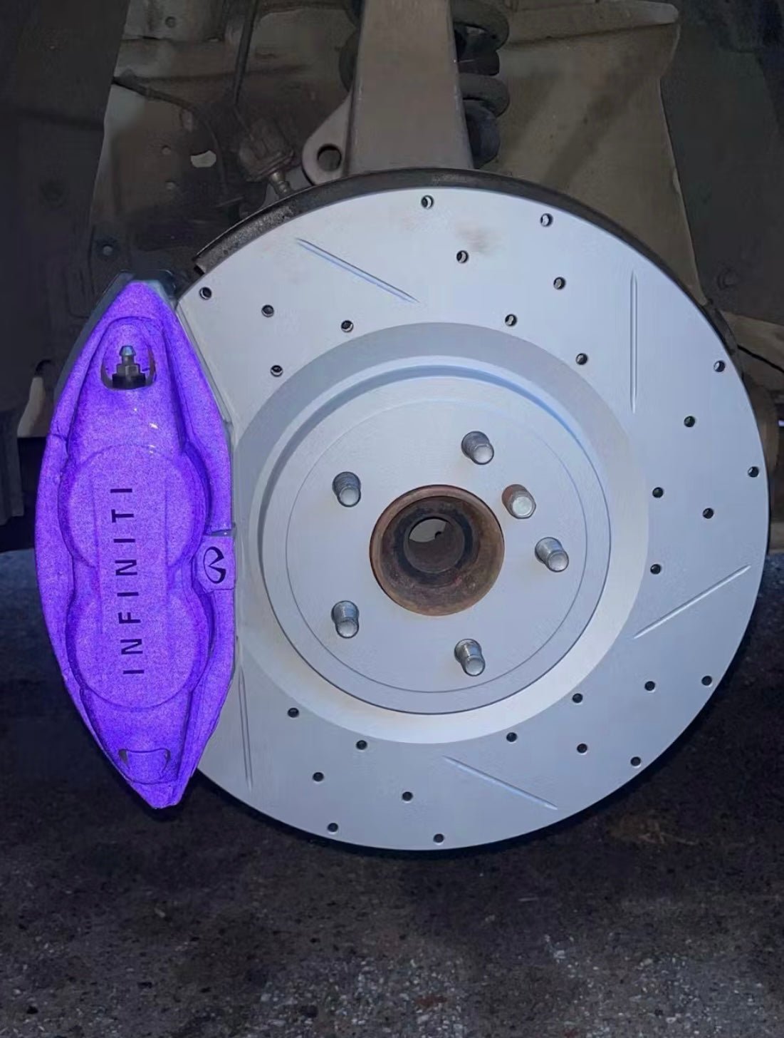 Infiniti / Nissan, Q50 G37 350Z Akebono Reflective Caliper Pre-cut Vinyl Kit