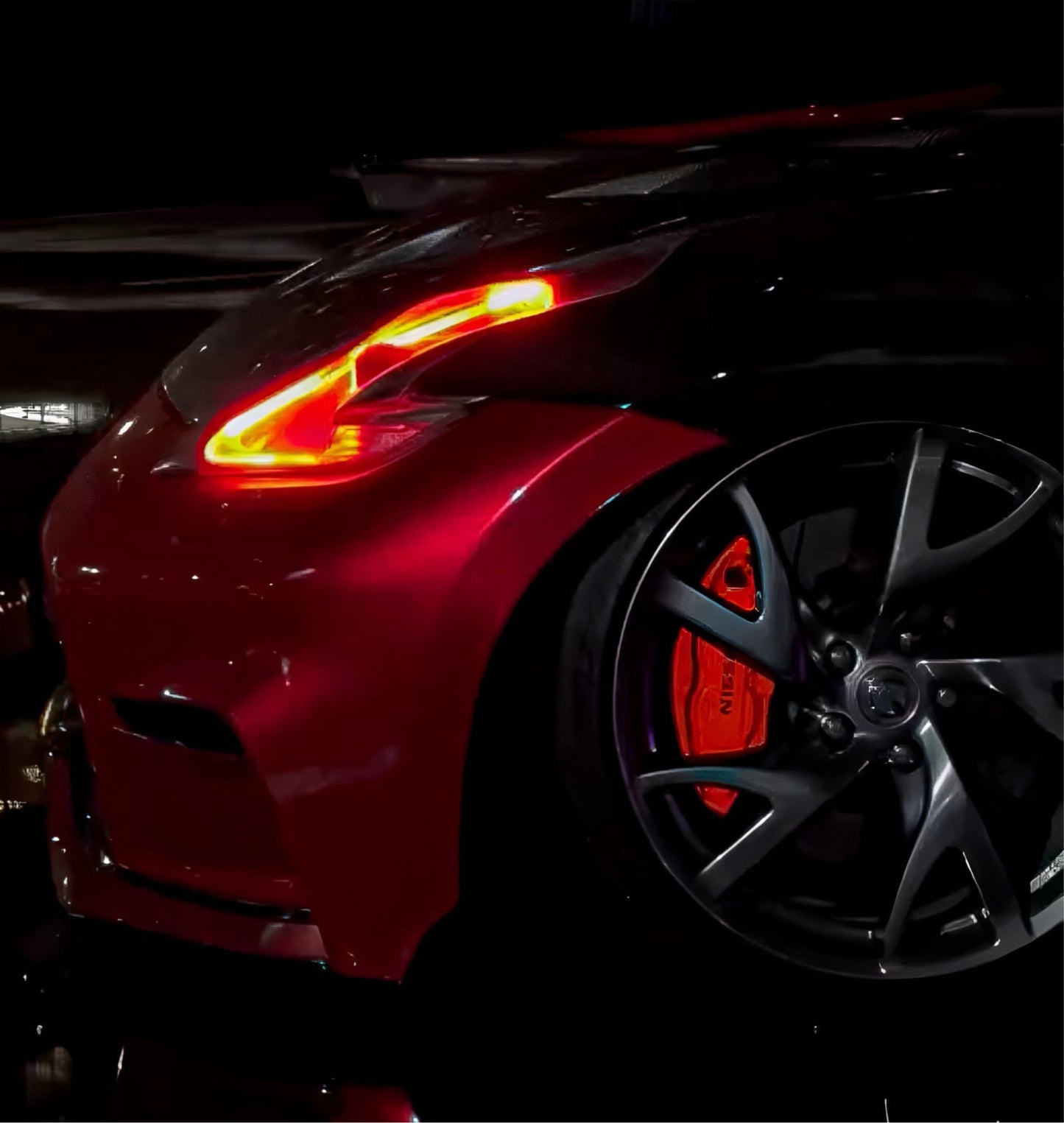 Infiniti / Nissan, Q50 G37 350Z Akebono Reflective Caliper Pre-cut Vinyl Kit