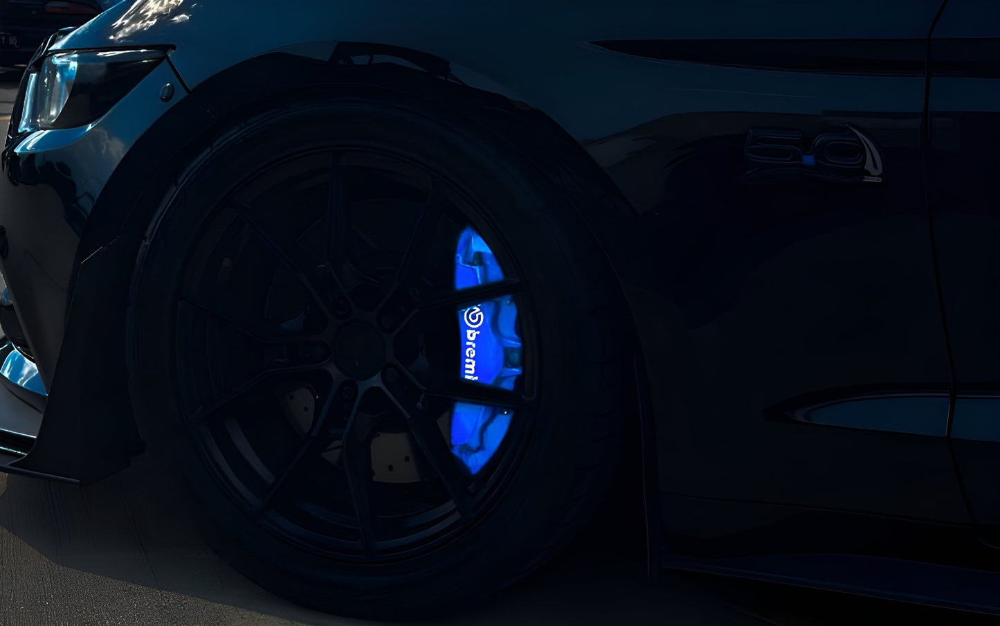 Mustang GT Reflective Caliper Pre-Cut Vinyl Kit 2011+